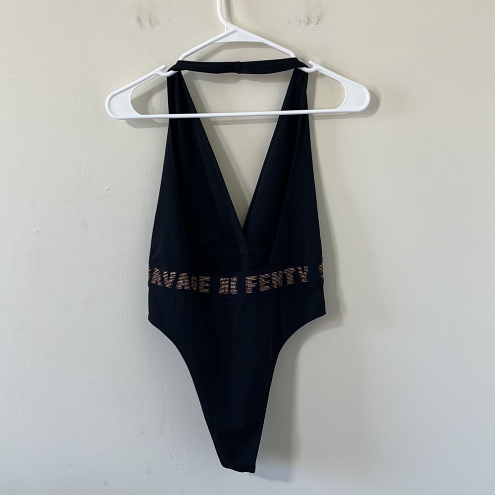 Savage X Fenty Rose Gold Logo Halter Plunge Bodysuit Black Caviar Size M - Picture 7 of 11